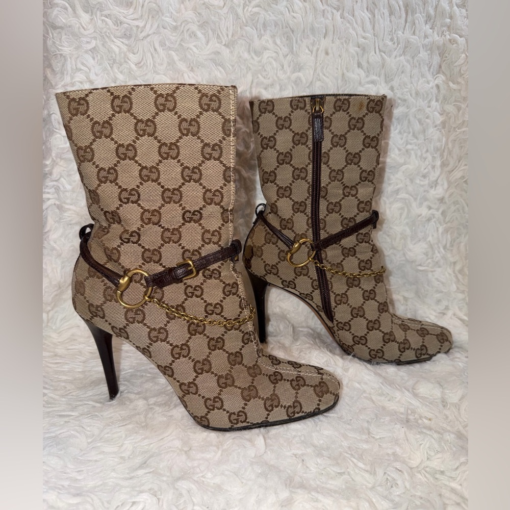 Vintage Gucci GG Monogram Horsebit Harness Ankle High Heeled Beige Canvas Boots - Picture 4 of 15